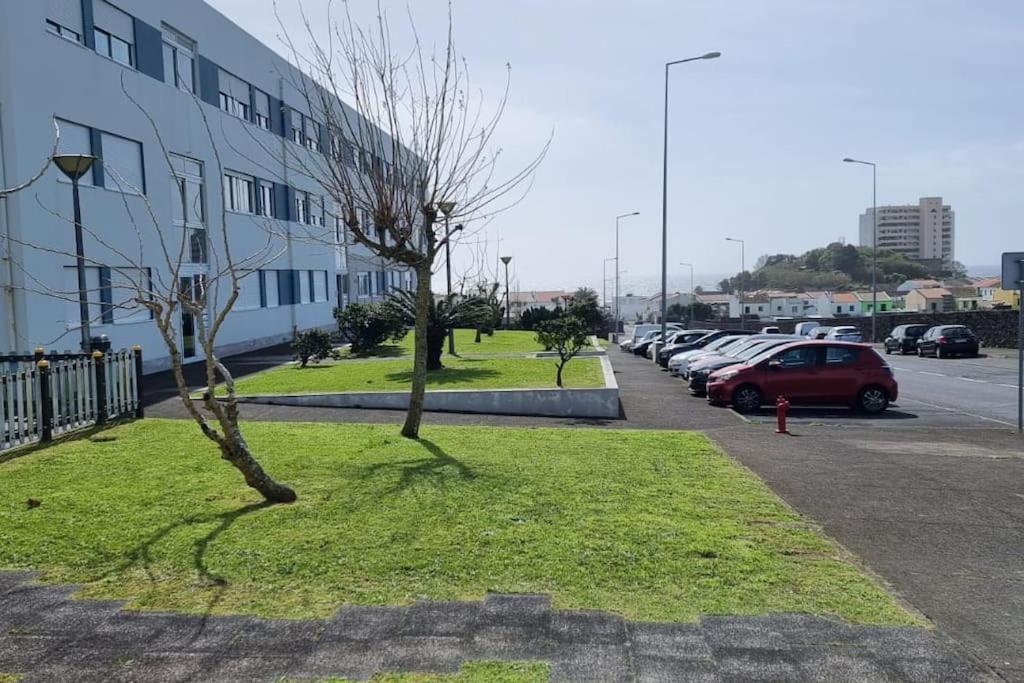 Apartamento Praia-Mar Ponta Delgada Dış mekan fotoğraf